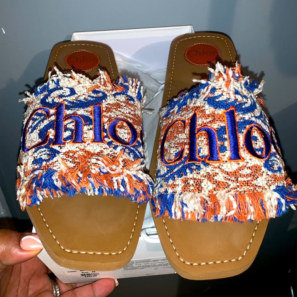 Chloe Slides
